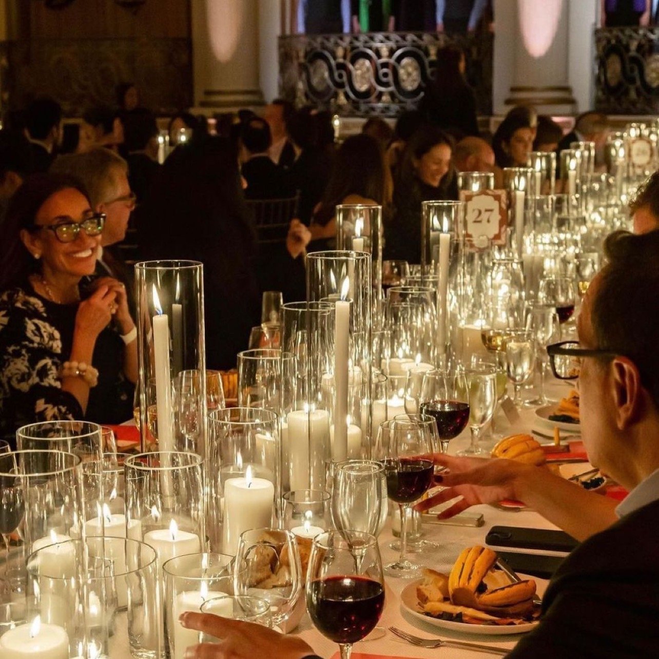 This party was lit!✨

#itslit #candle #eventprofs #events #event #newyork #nycevents #eventprofs #nyc #d&eacute;cor