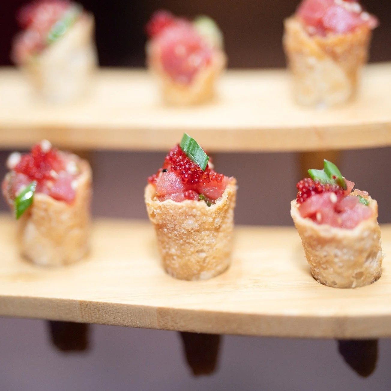 Ahi poke, served one perfect bite at a time. 🍣✨

#eventplanner #eventprofs #eventprofessionals #nonprofitevents #nycevents #cocktailparty #horsdoeuvres #mini #nyc #gala #eeeeeats #bitesize #ahipoke
