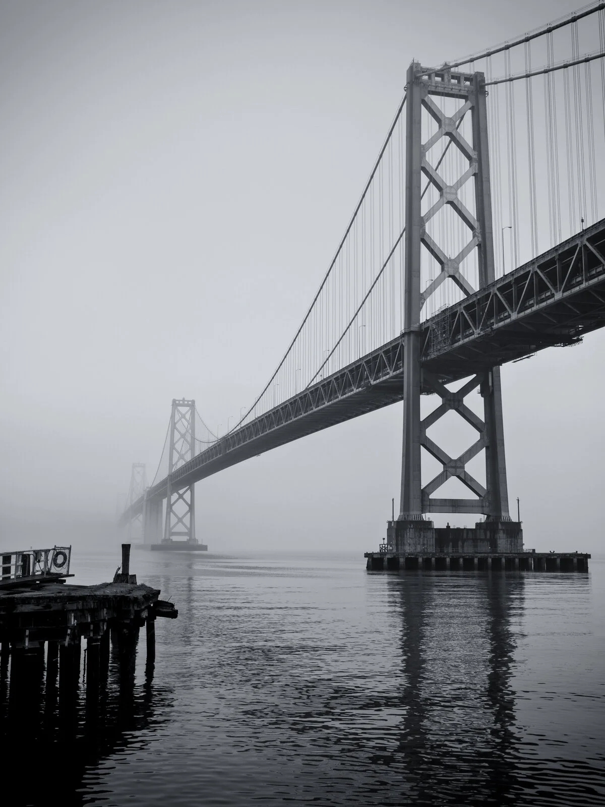 110106-Pier24Fog-0297-Edit.jpg
