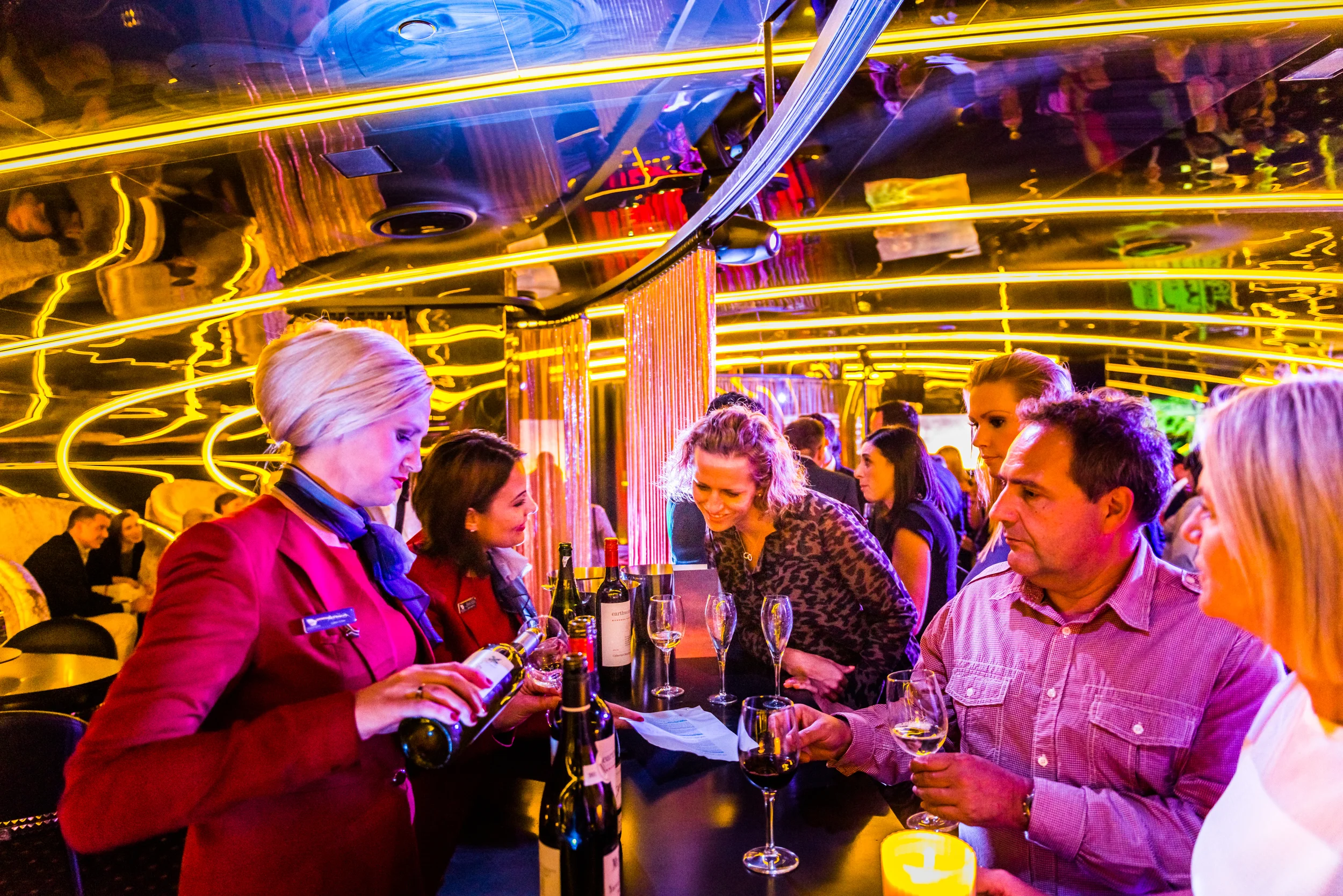 stewiedonn HR Carrspace-Virgin-BondBar-48.jpg
