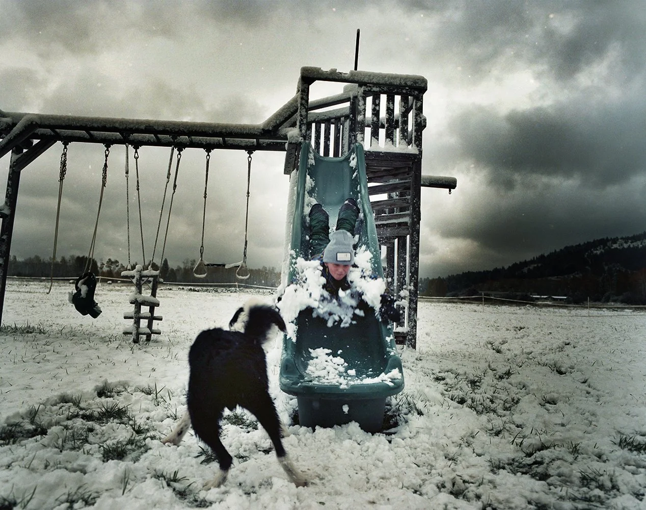 Rowan&Arlo_slide_snow_lowres.jpg