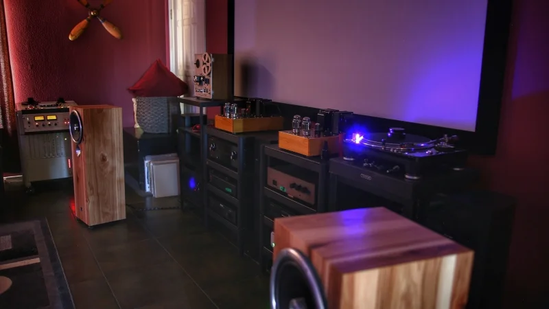 Plinius 8200 with Galbo Designs "Ultimate Mod" and 2019 Auricap XO revision (currently serving as preamp), PeachTree Audio 65SE (serving as DAC), Modified AT1240 TT with AT33EV cartridge and Cardas wiring straight to the Plinius phono stage, Otari MTR10-2, and Akai X-150D Reel to Reels, a PC music server with over 25 terabytes of Hi-Rez files, and a pair of Zu Audio Omen MKII loudspeakers. Room is 24x20x8. All current tube amp and tube preamp upgrades are finished and switching amps in and out are a breeze. Currently I can choose from a 25wpc 6550 triode, 4wpc EL84 pentode, and a 15wpc EL34 triode for tube amplifiers as well as the Plinius SS amplification.