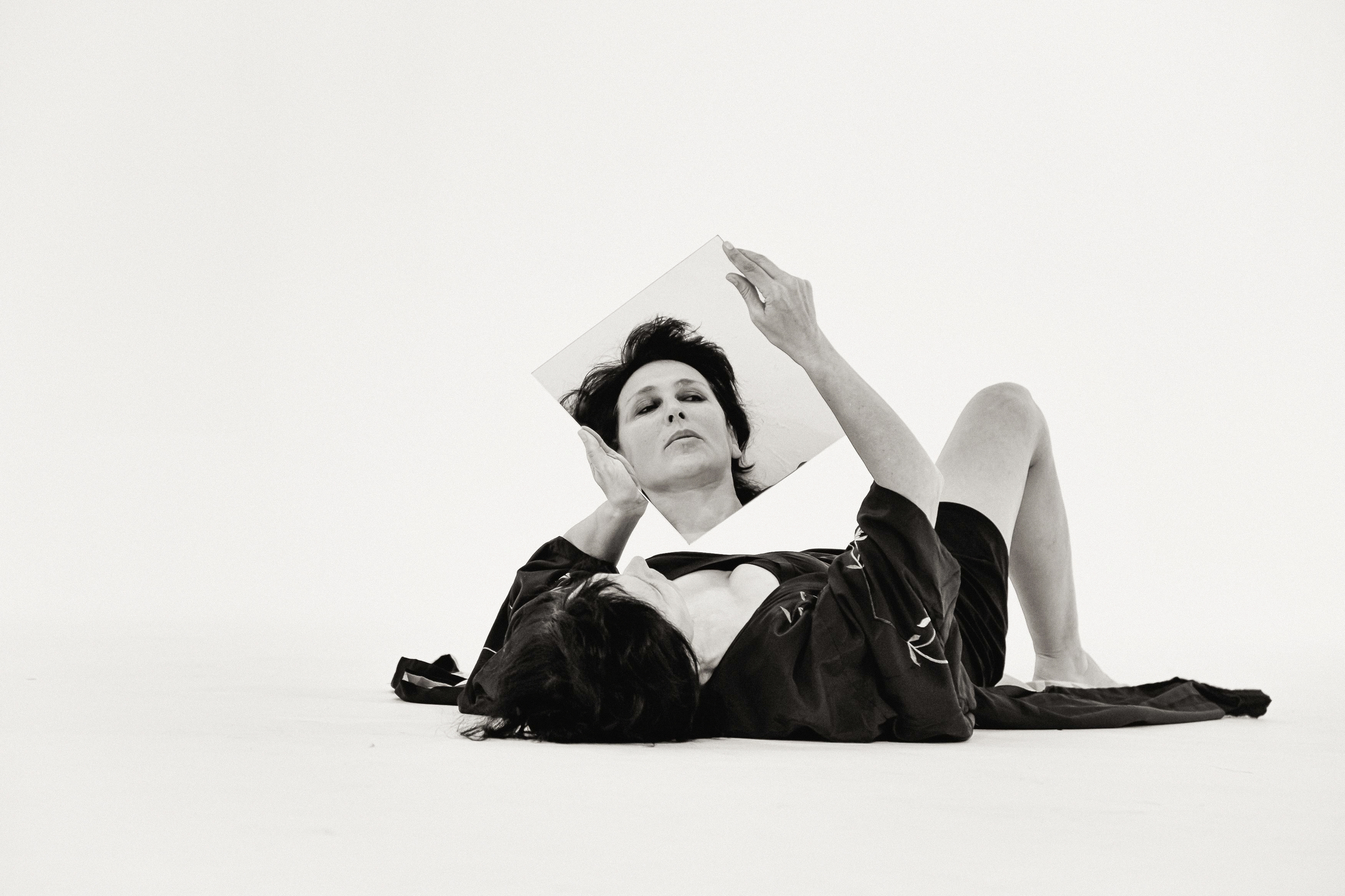 Lisa Ramirez in Medea by Bryan Davidson Blue. Photo by Sion Fullana: Visual Storytelling.