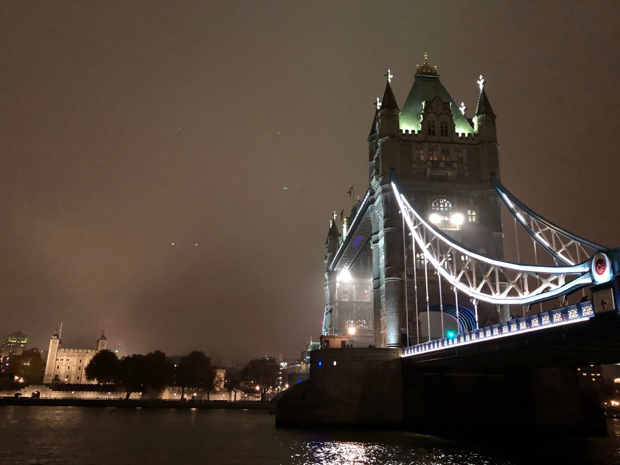 Tower Bridge.jpg