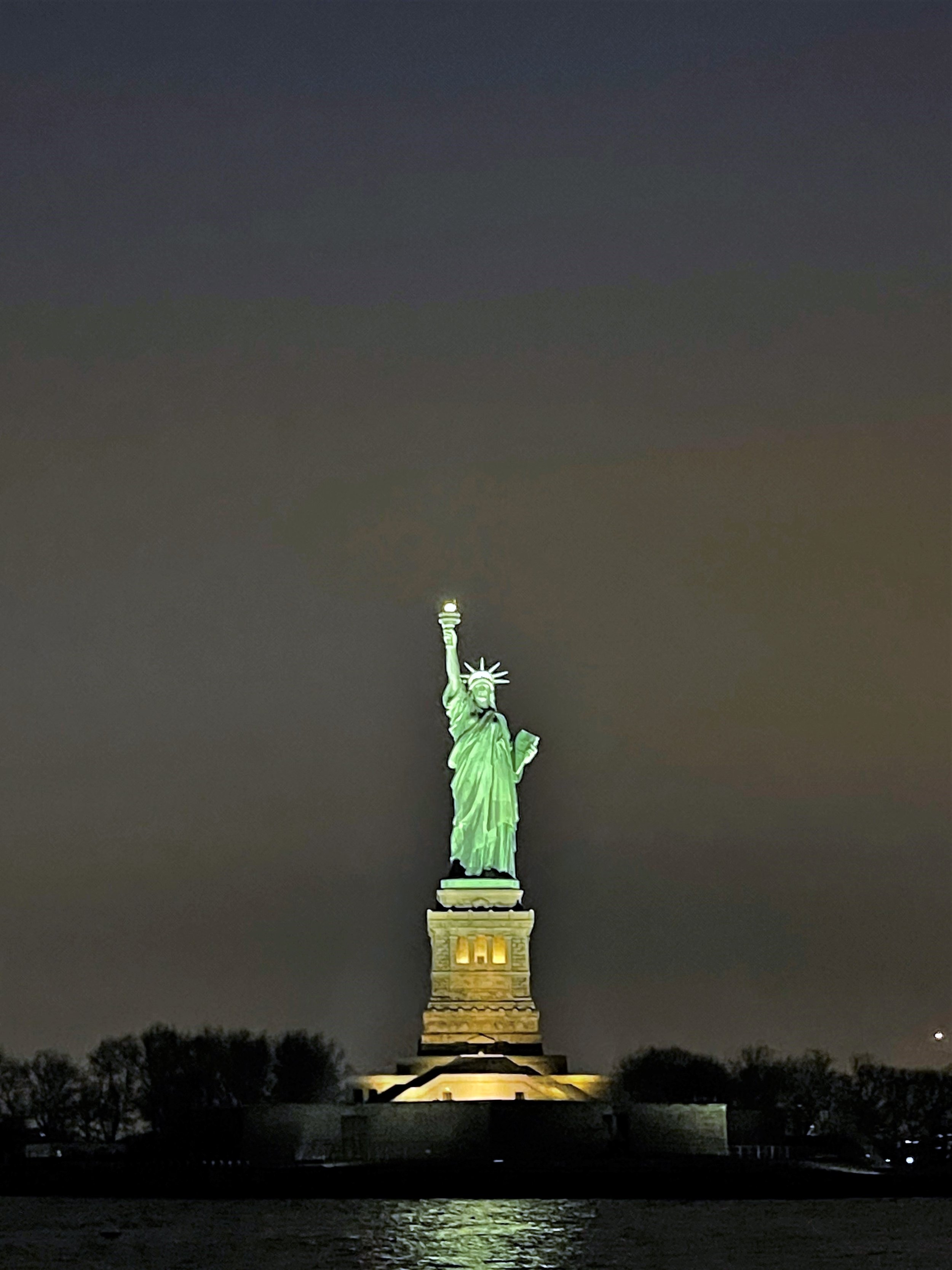 statue of liberty.jpg