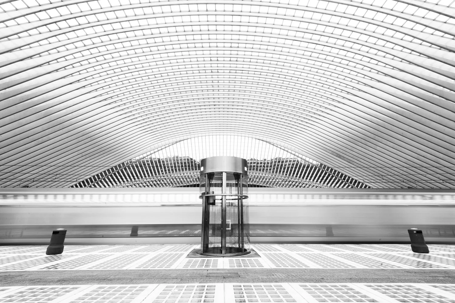 Lines & Rails
