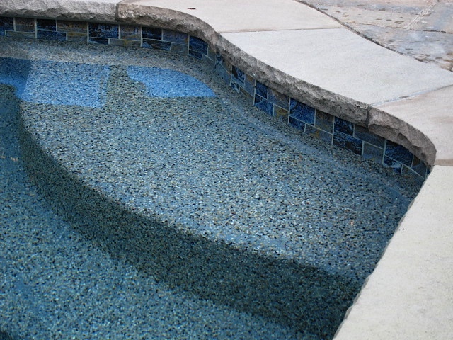 Glass Pool Tile by Artistry in Mosaics poolmosaics.com · In stock