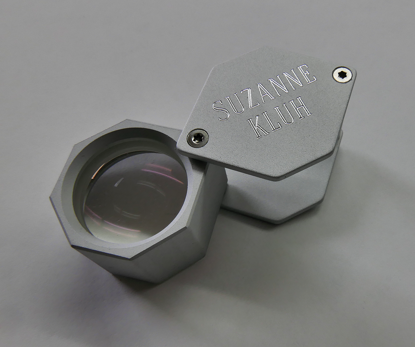 Magnification Loop