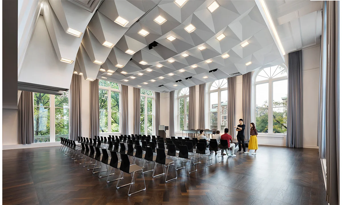 1606_Columbia-JDJ-Lecture-Hall_06.jpg
