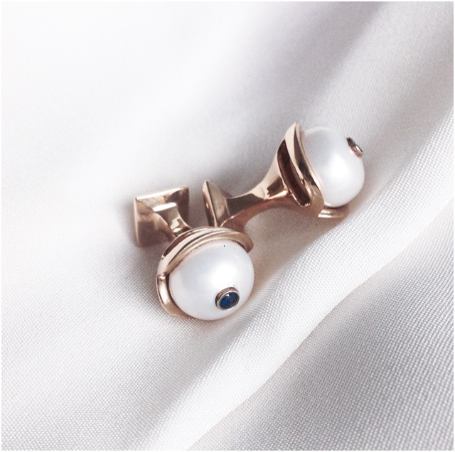 Cufflinks