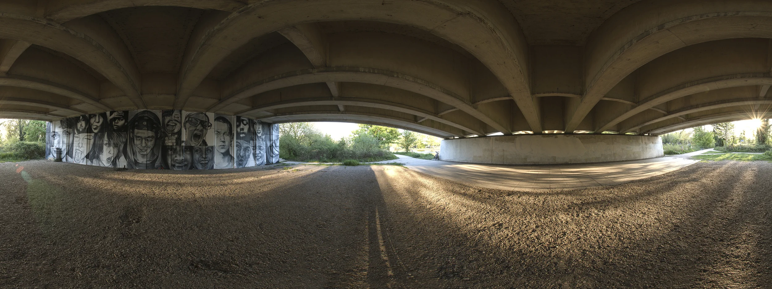 Click to enlarge. Quarter size of the original panorama.
