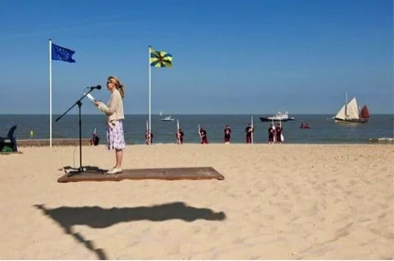 beachspeech.jpg