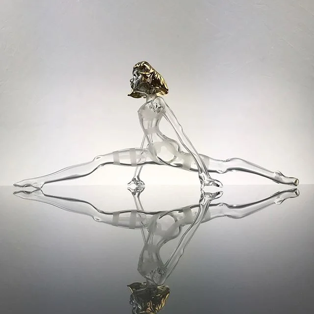 My version of Lilu from (The Fifth Element) as a dry pipe :) come check her out today at @glassvegasexpo ! #lilu #5thelement #ladypipe