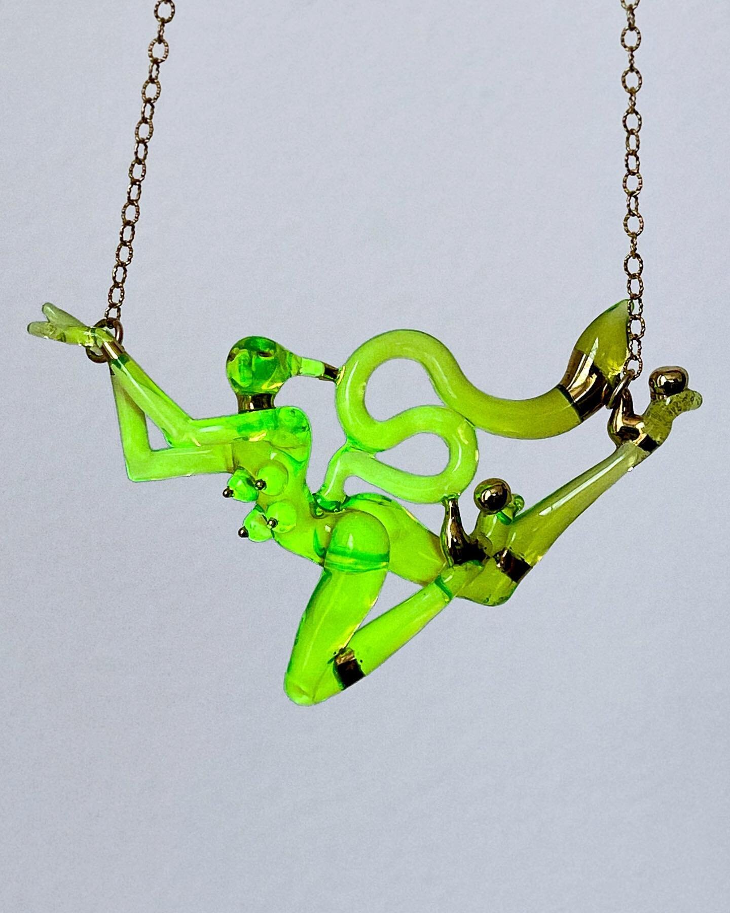 👽😺🫦💚🤏🏼