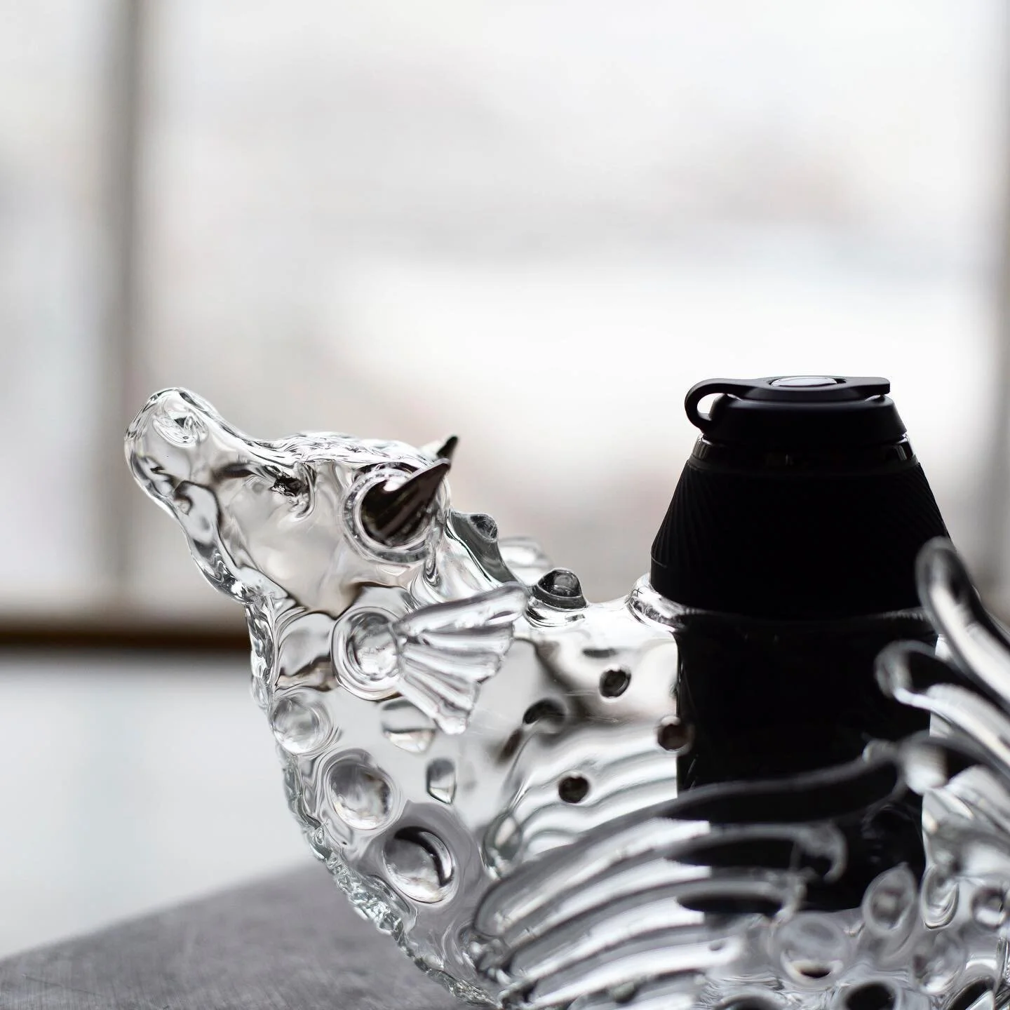 @puffco #proxy water dragon 2.0 on its way to the #clearshow at @tleafgallery opening March 25!! Comes with a custom cut case for accessories&mdash;&gt; look for a reel tour 🥲