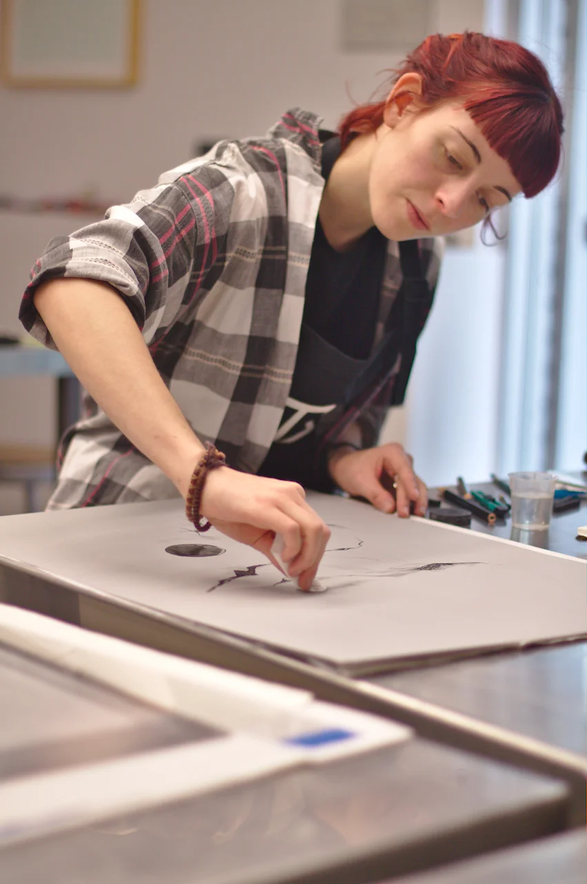 Drawing on the plate.
