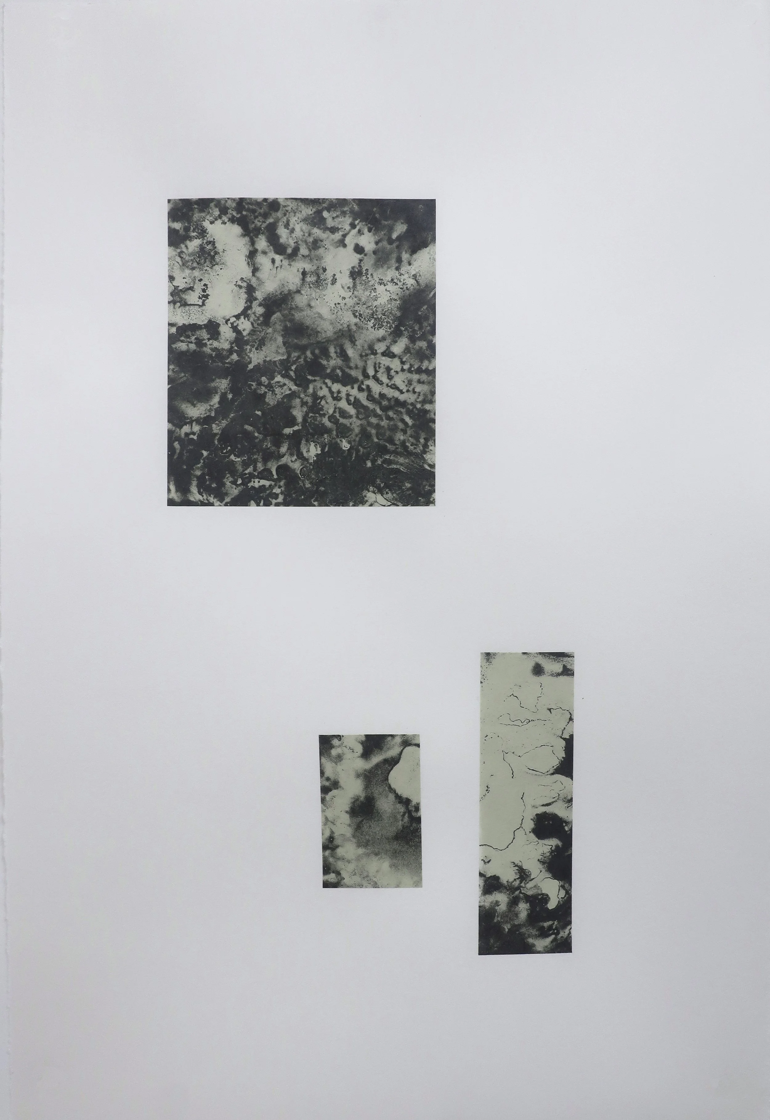 transient front V 2025 Lithograph on Awagami Kozo, Awagami Kitikata and Magnani Pescia 560 × 380