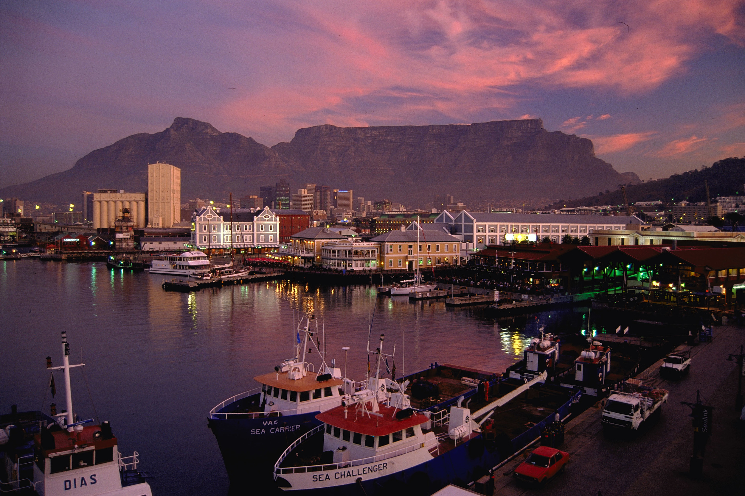 V&A Waterfront — Cape Town Mapping Project