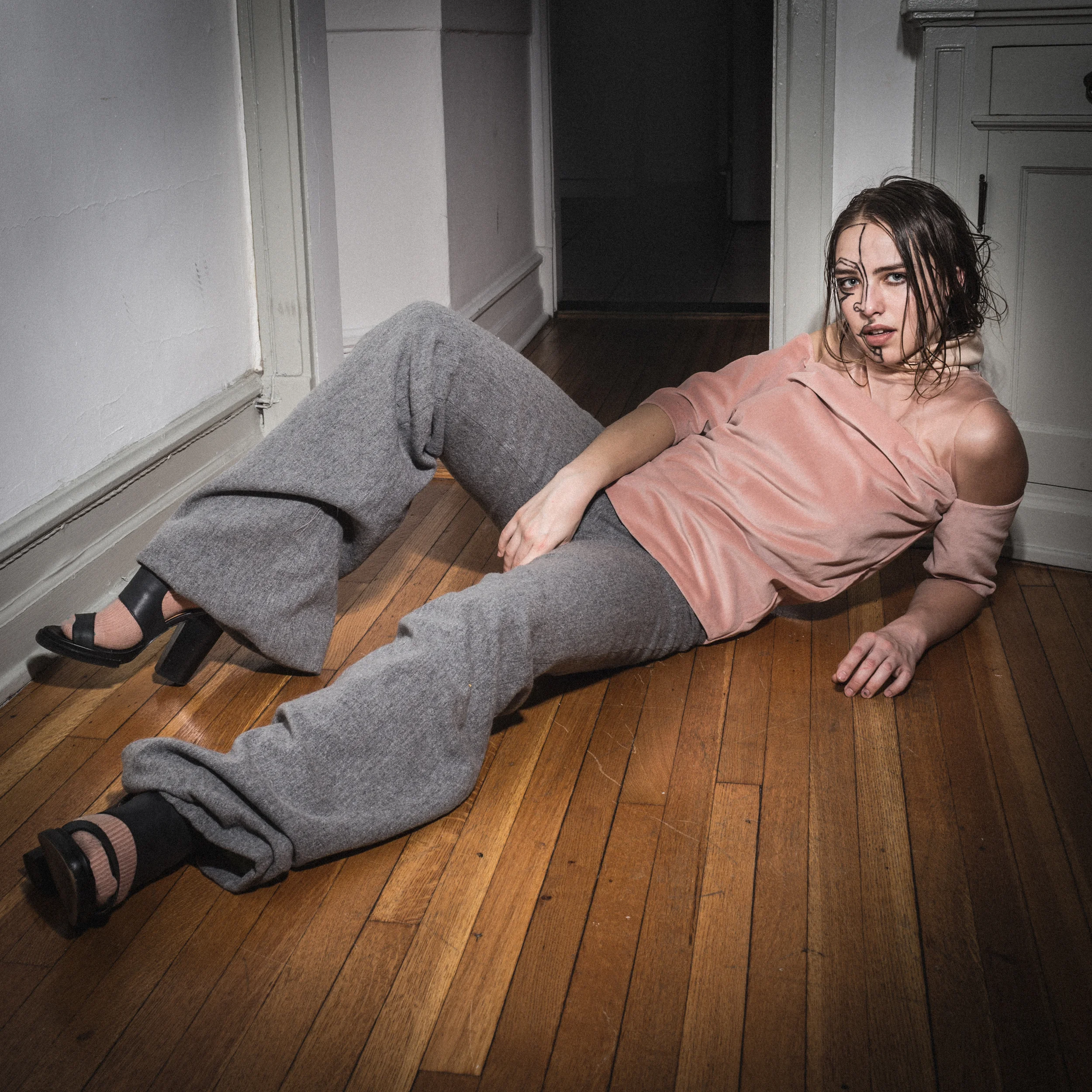 A look from Dafforn's collection | model: Natalie Aleman , photo: Dolly Avenue
