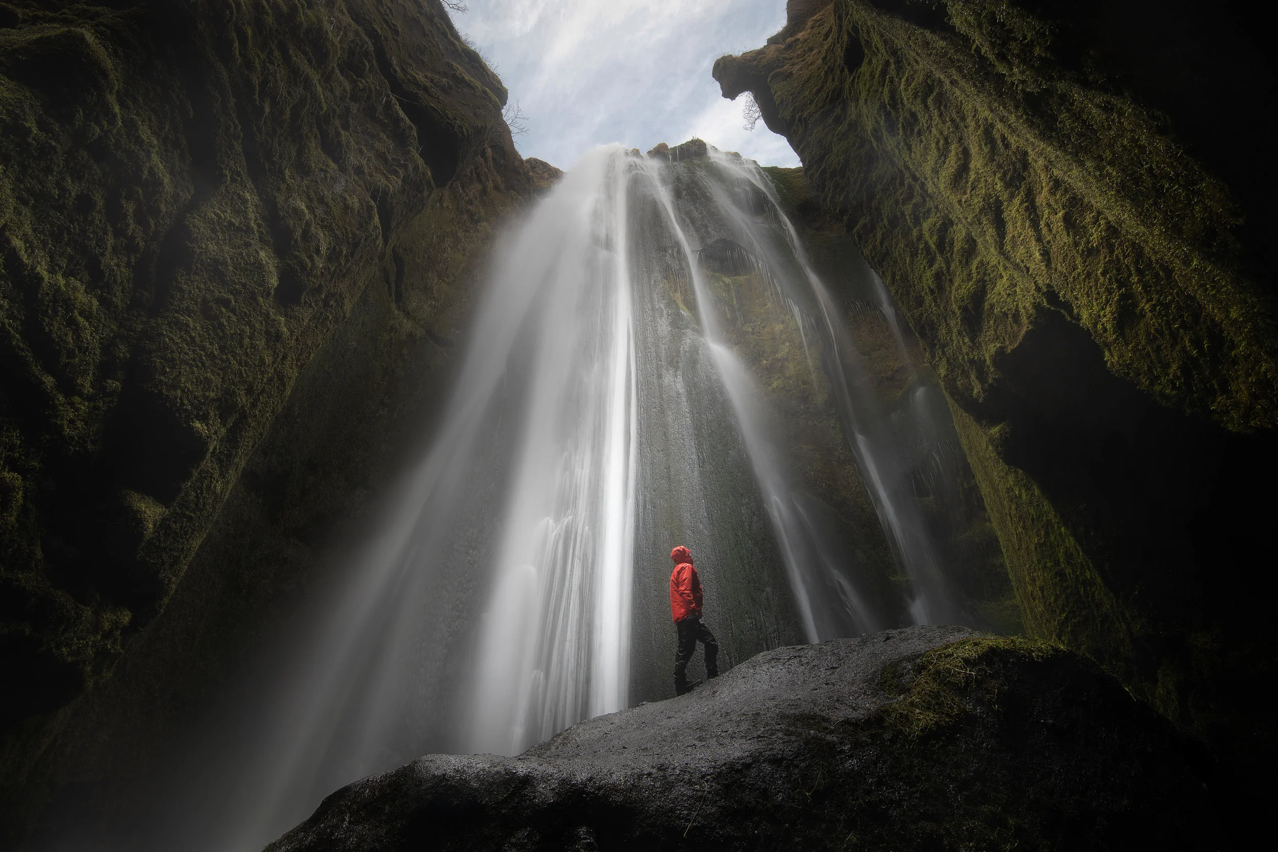 waterfall_cave.jpg