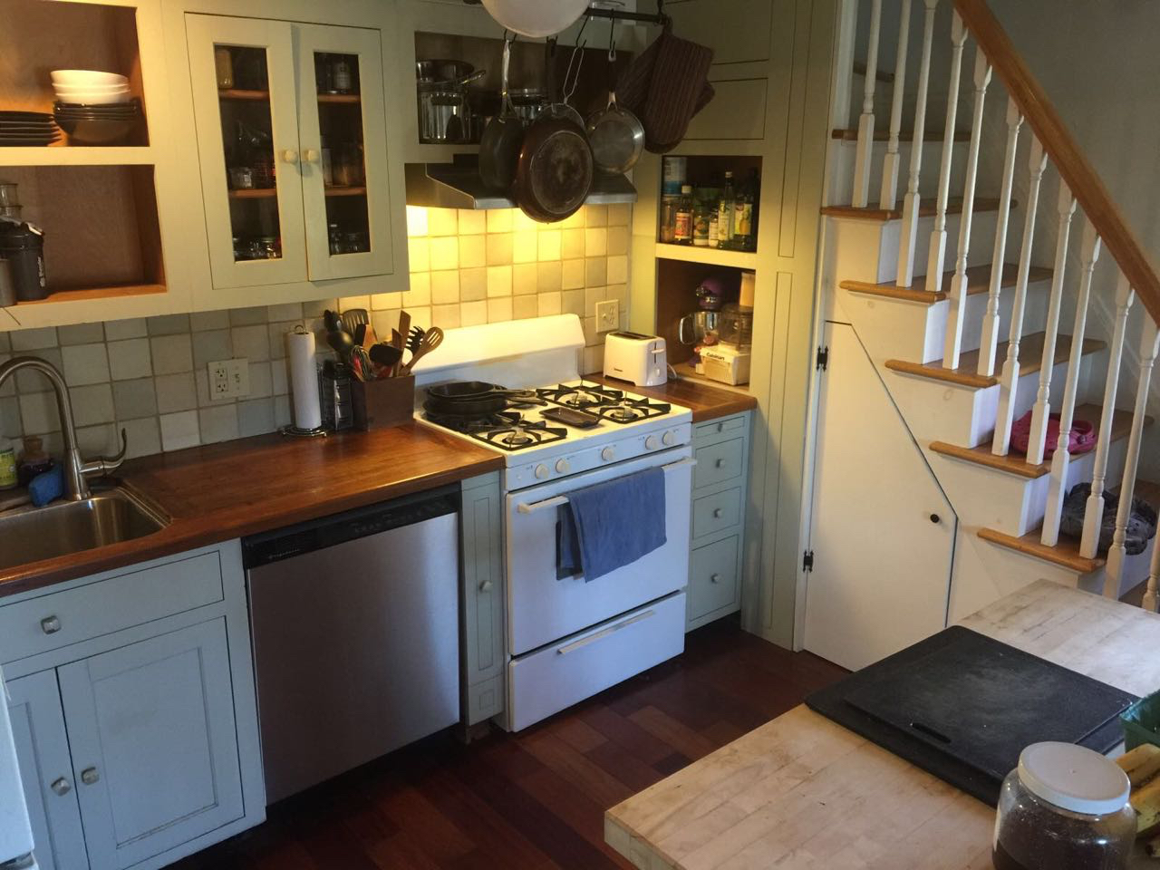 cottage furnished 2.jpeg