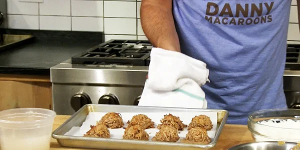 How to Spice Up Classic Macaroons