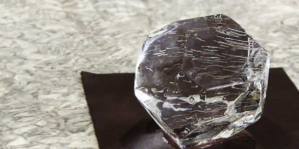 Sculpted Cocktail Ice: Inside Piora's Methods