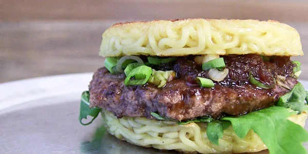 Ramen Burger: The Dish