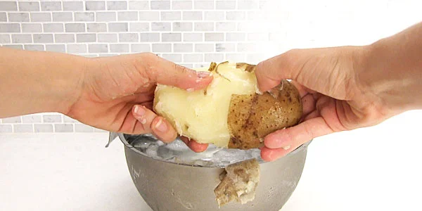How to Quickly Peel a Potato
