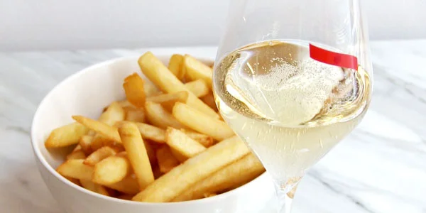 How to Pair Snacks with Champagne