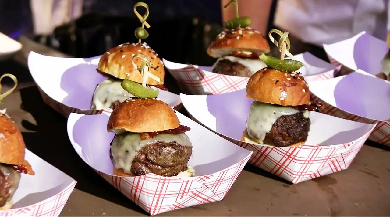 What are the Best Burger Toppings?