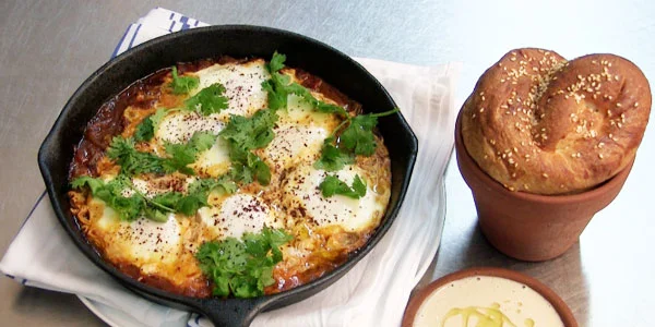 How to Make Shakshuka