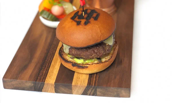 What Makes a Great Cutting Board?