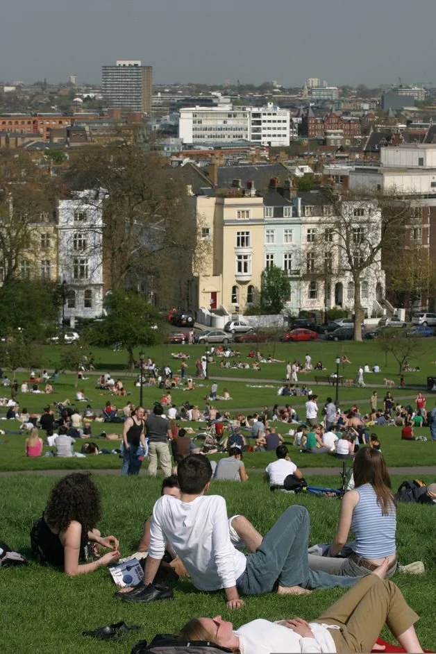 LondonTown_com.jpeg