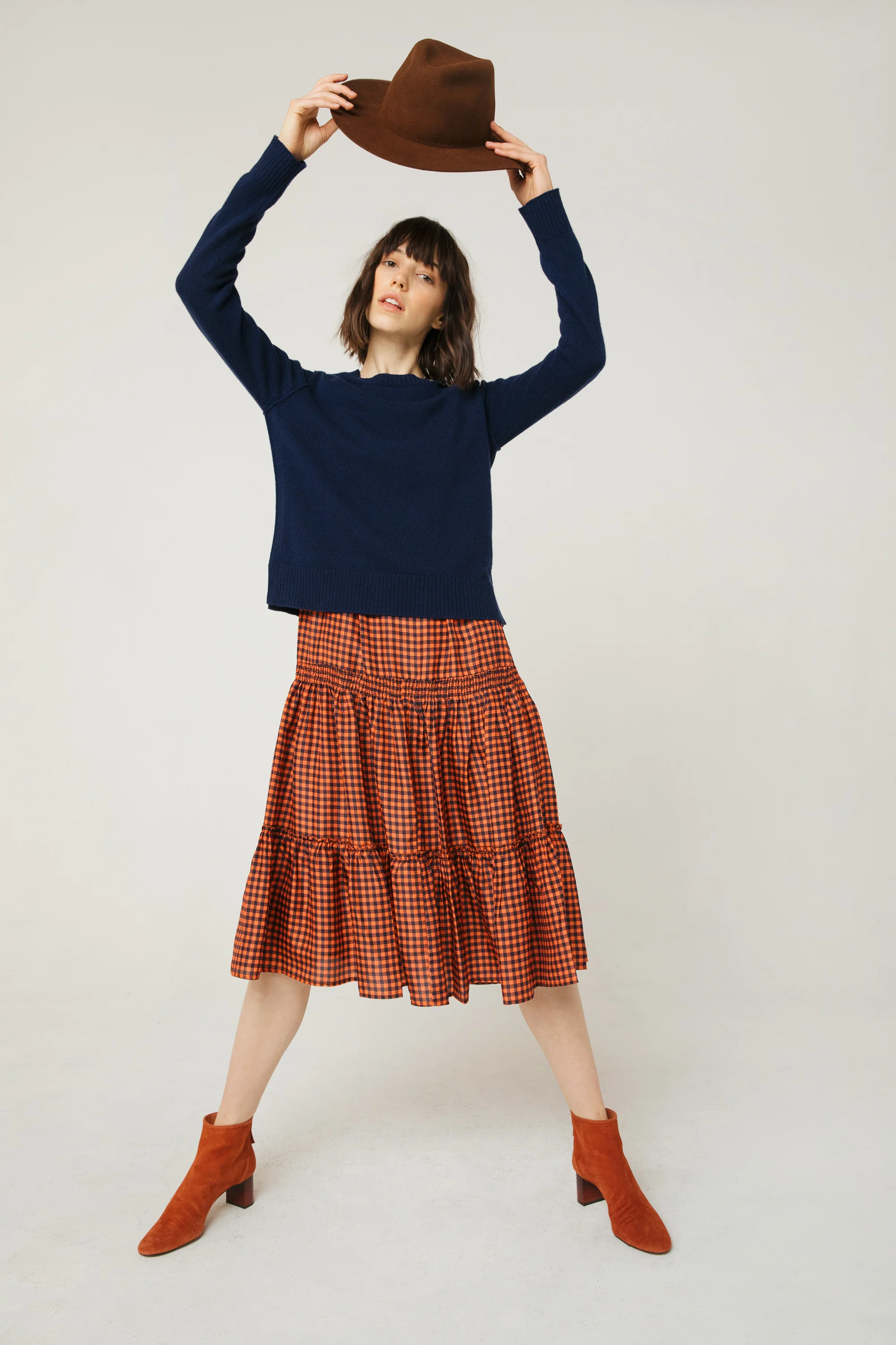 RawEdgeSweater_Cosmos_FullBody_web.jpg