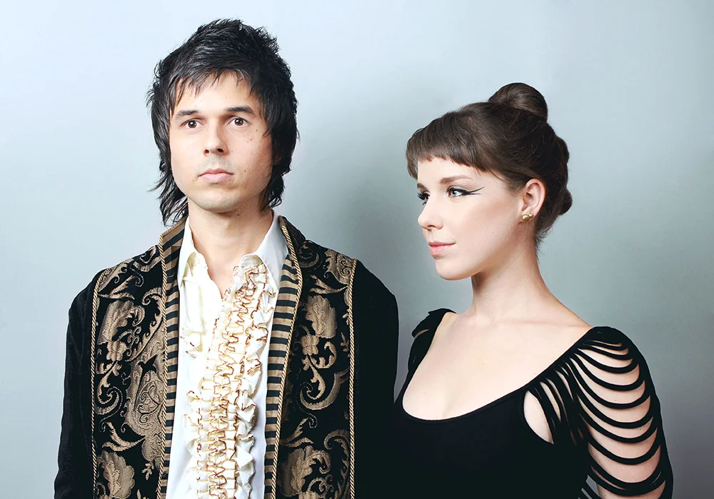 Moon Honey, Red Sea, Del Venicci, Faun and a Pan Flute @ THE EARL