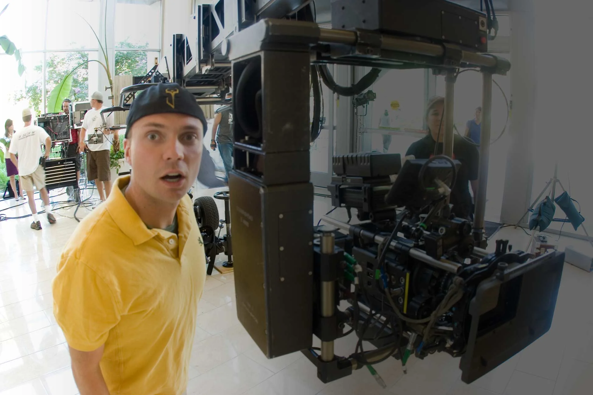 David-techno-crane-gradient.jpg