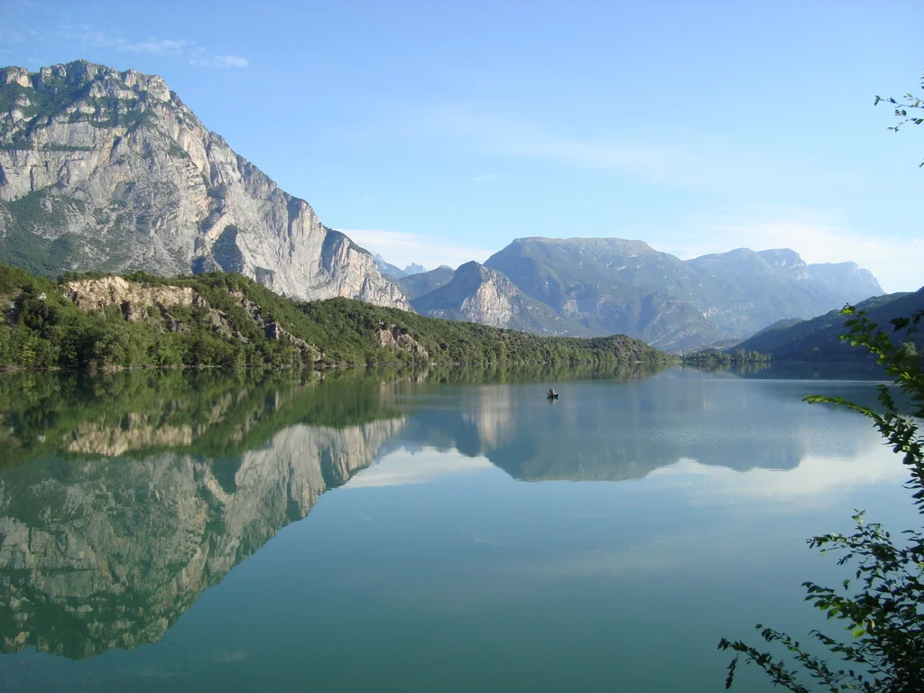 lago-di-cavedine.jpg