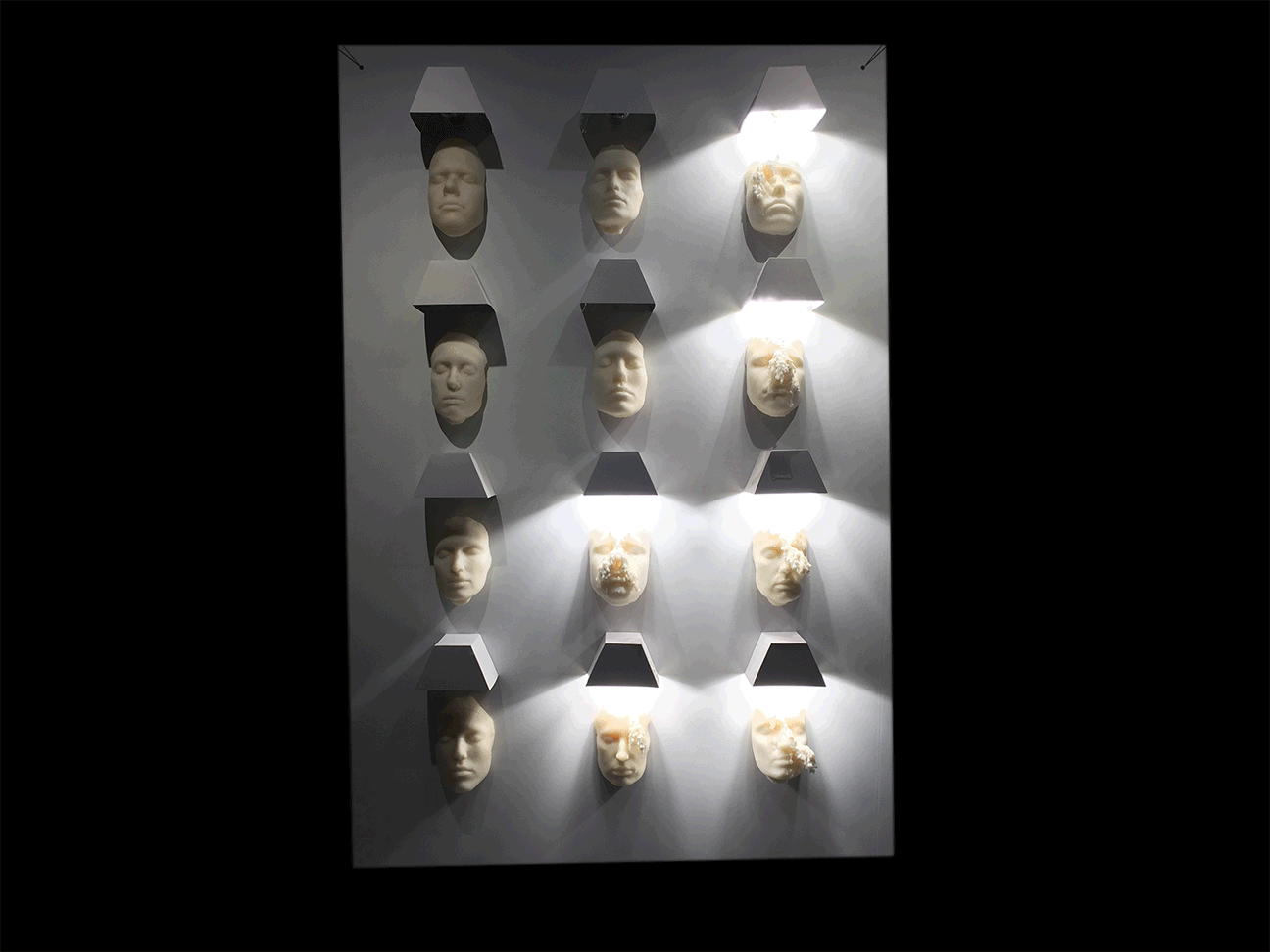 Faceless_GIF.gif