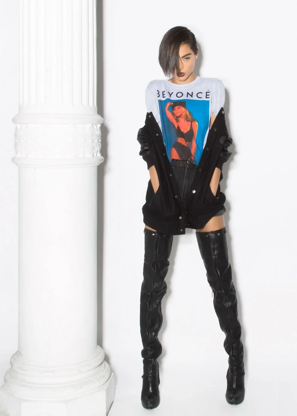 bey_calendarcolortee_c_1.jpg