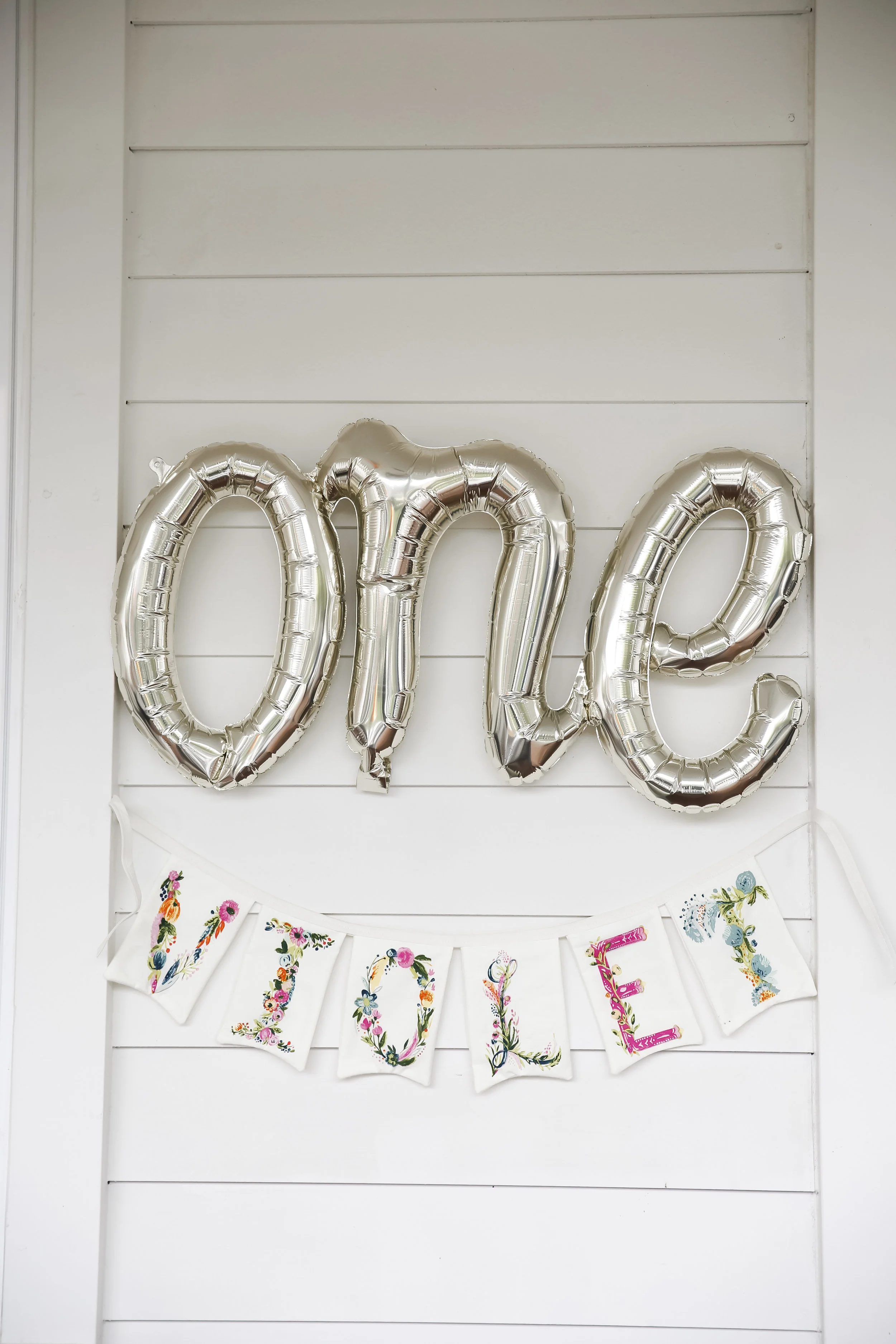 violet1stbirthday-ahp-00005.jpg