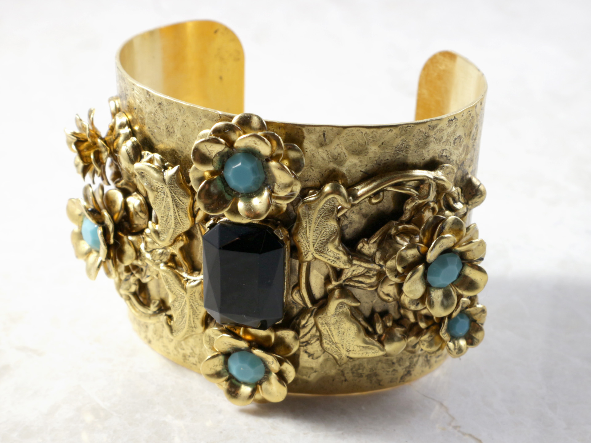 Golden Garden Cuff, BR07