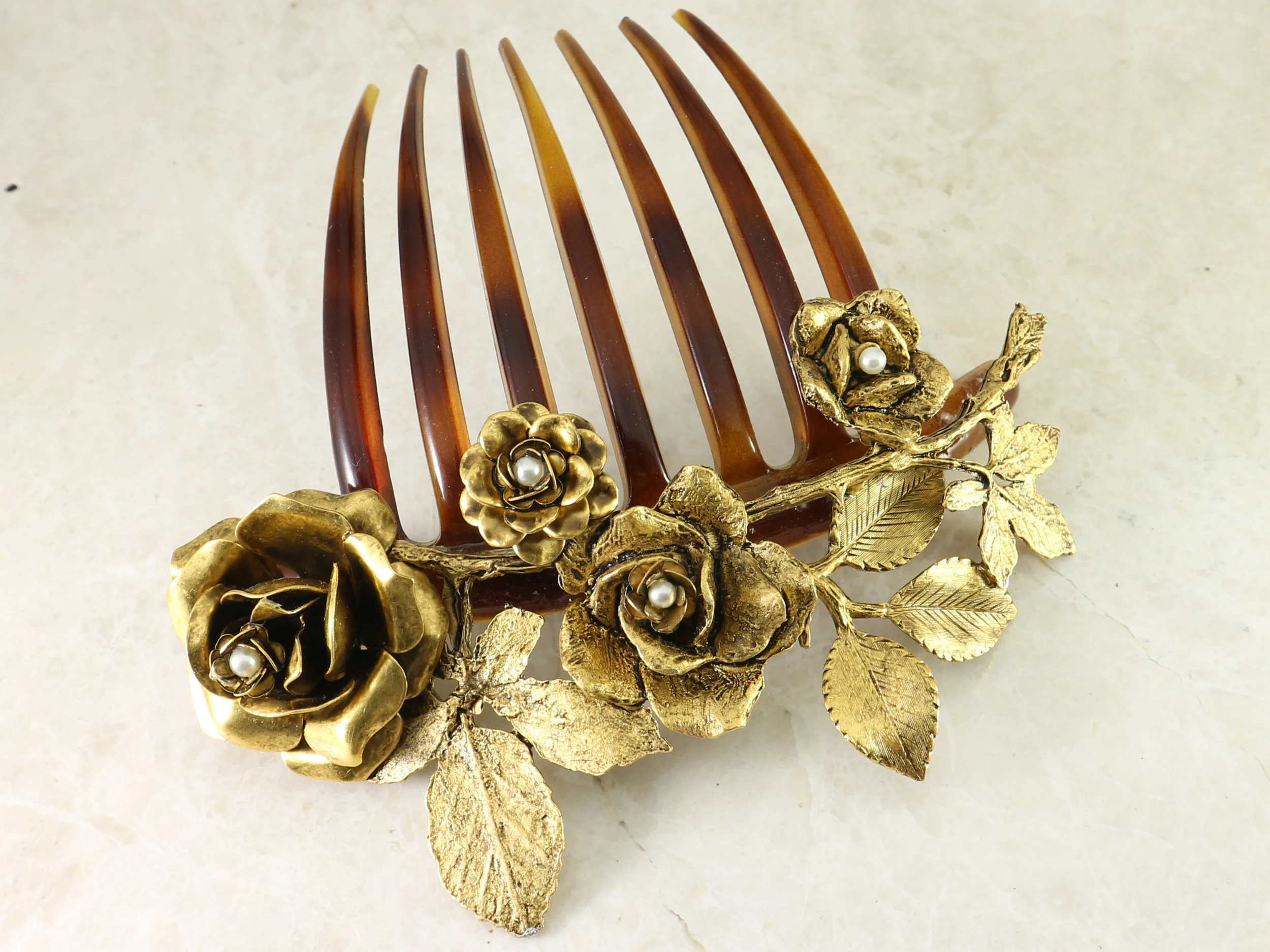 Rose Garden Comb H294