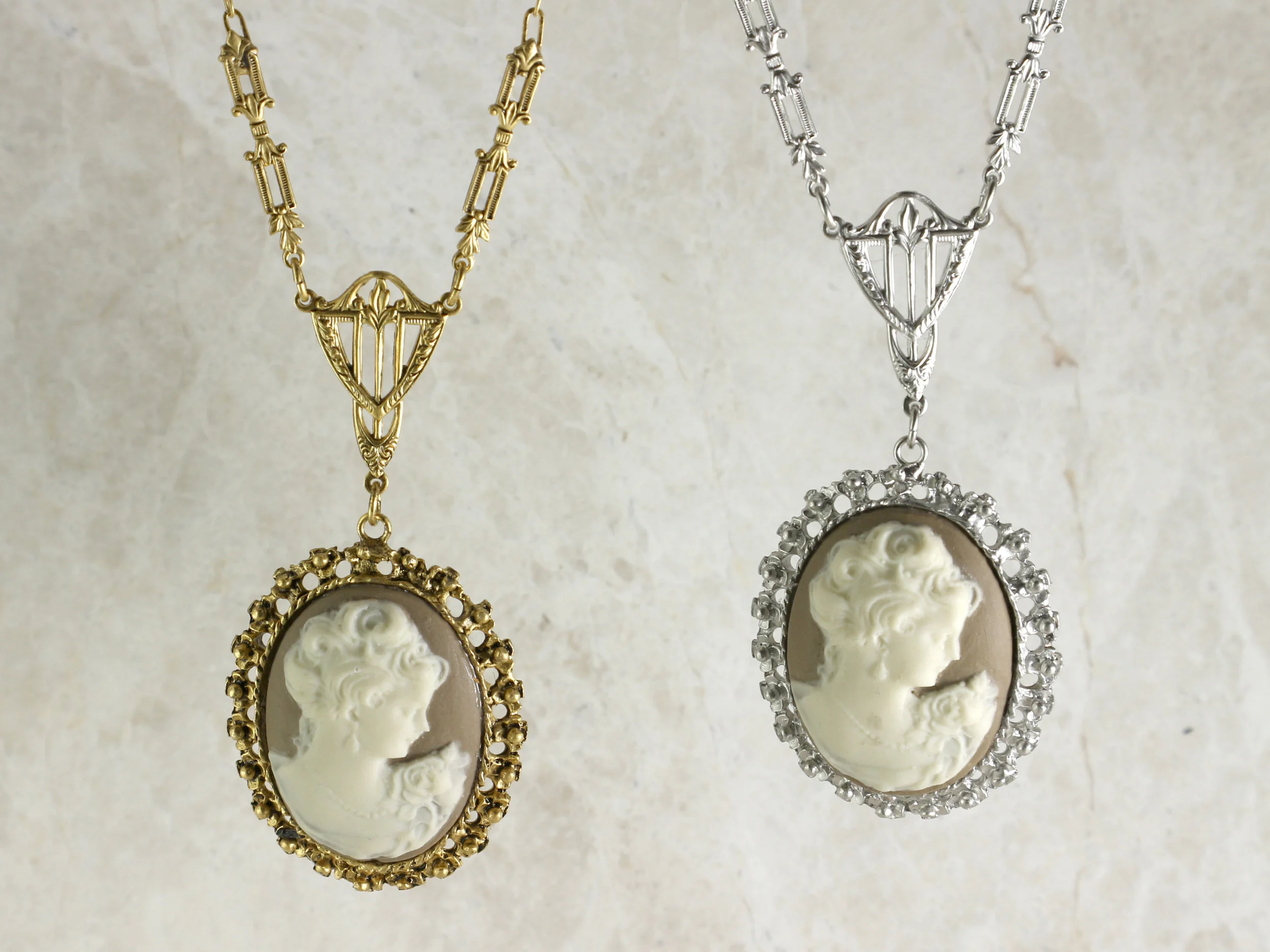 Cameo Necklace, N346