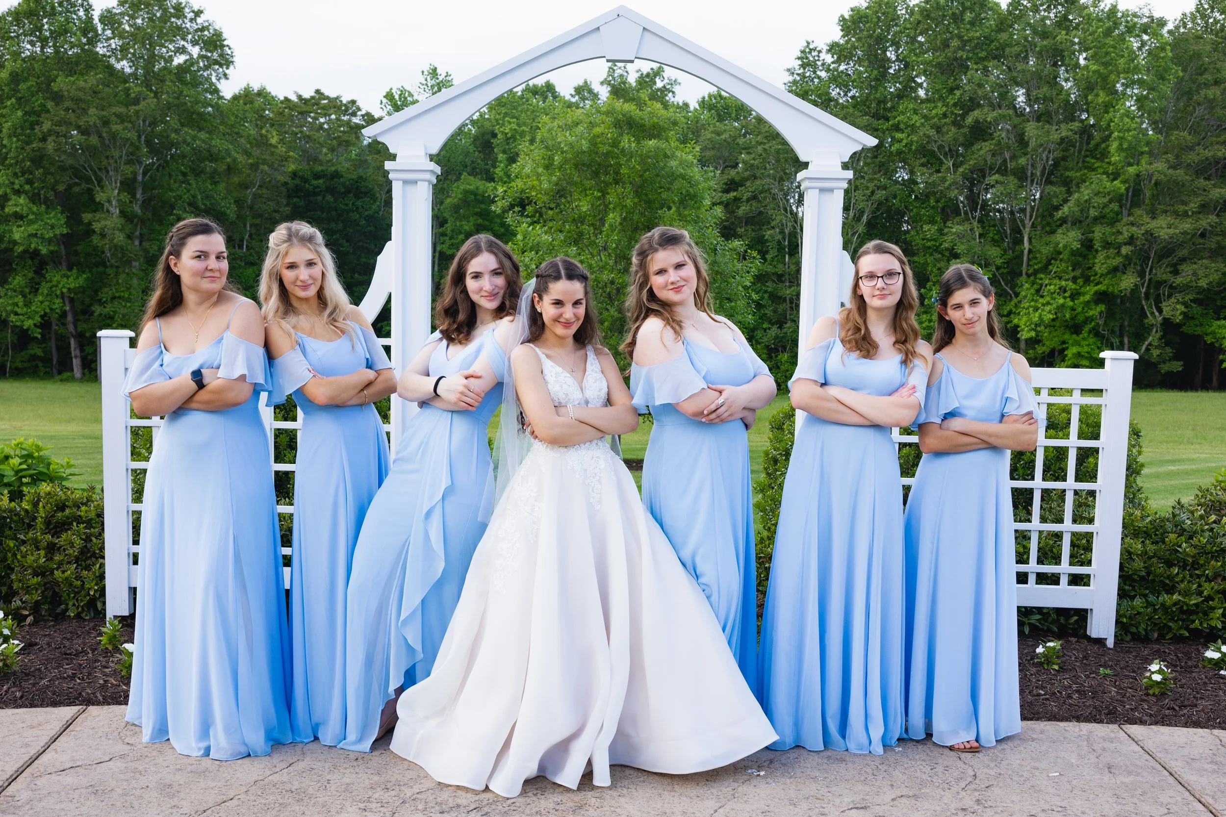 richmond-wedding-photographer-new-kent-winery-portrait-bridal-party.jpg