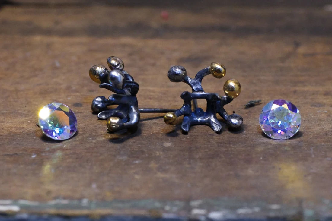 Oxidised and ready to have the stones set.