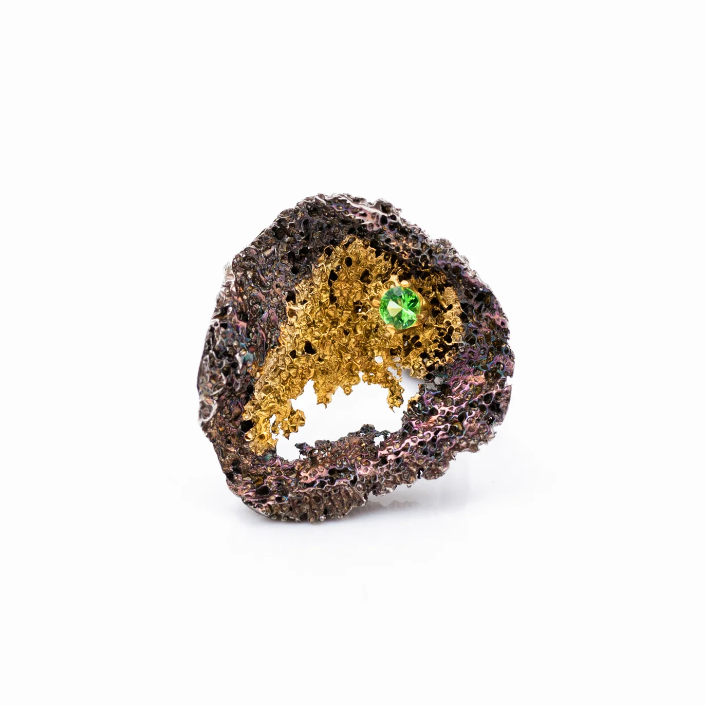 Graceful Inner Islands /Round Inner Island Band : Sterling silver, tsavorite garnet, gold vermeil, patina