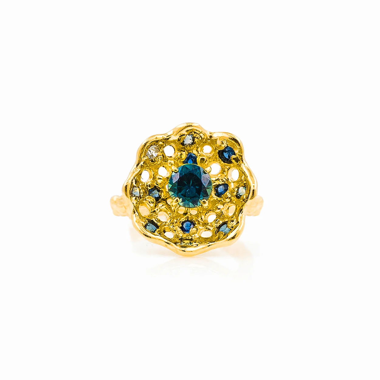 Beneath the Surface Ring | 18ct yellow gold, Australian sapphires.