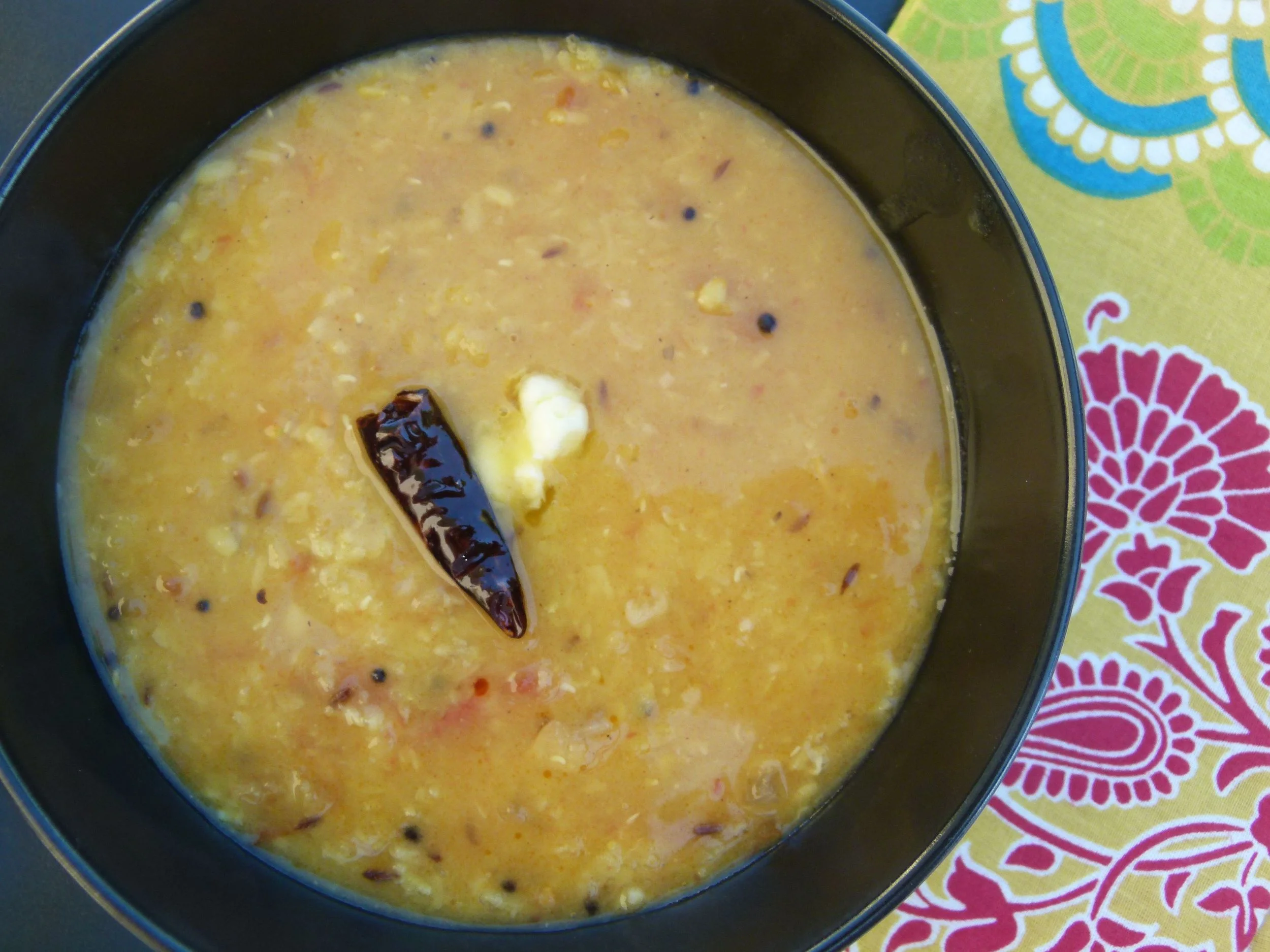 Dal, sopa de lentejas al estilo panjabi