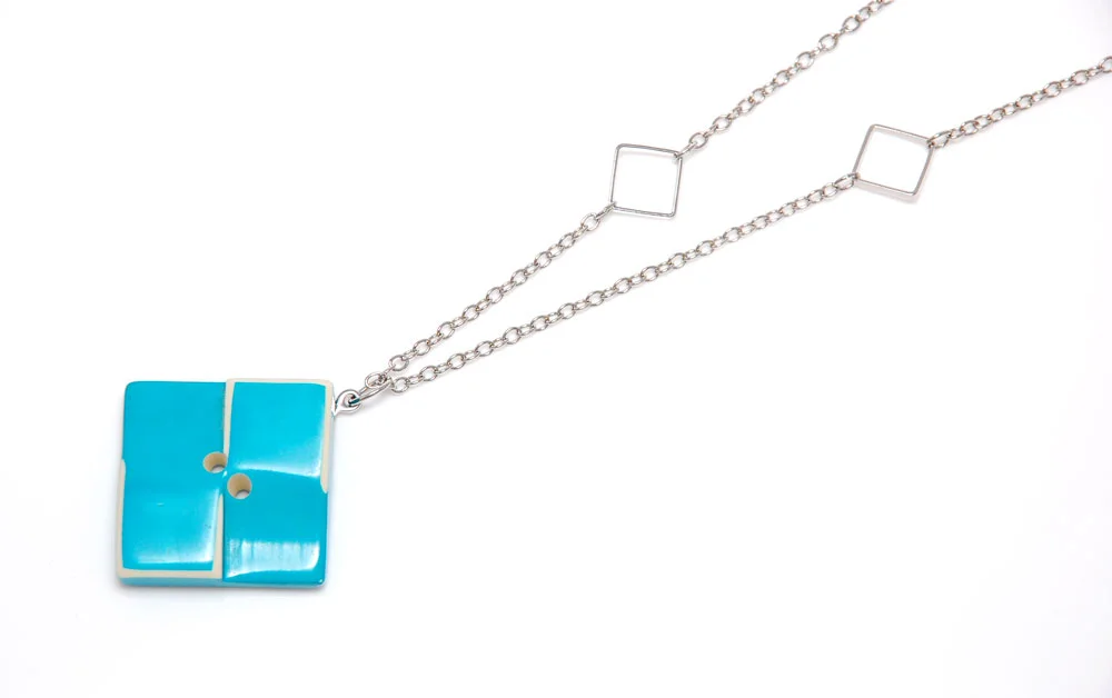 Blue_Key_001.jpg